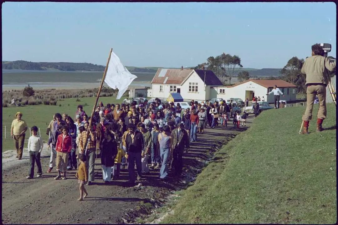 Māori land march led by Te Rōpū O Te Matakite o Aotearoa (Those with Foresight) begins