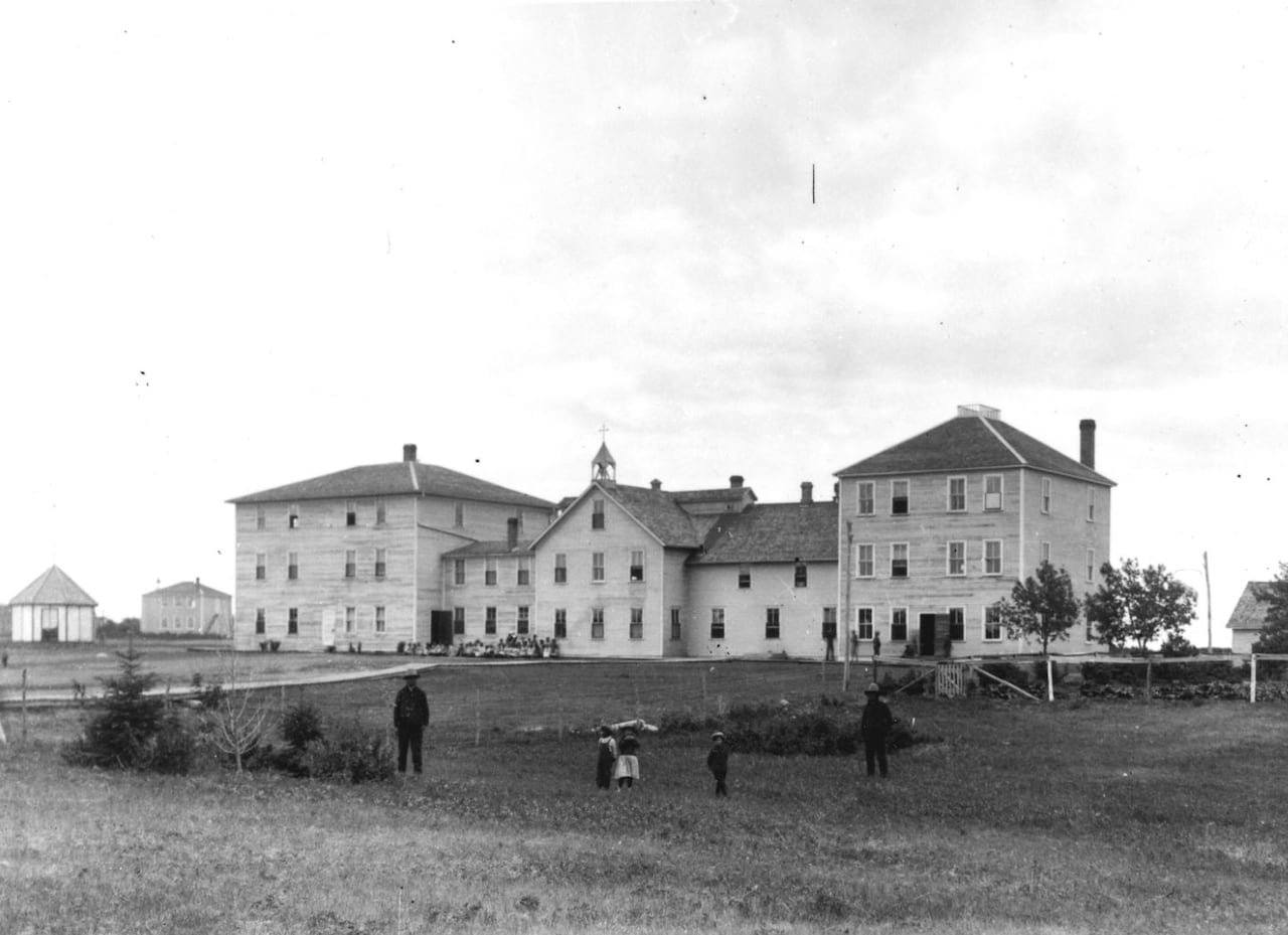 Students burn Thunderchild Residential School Down